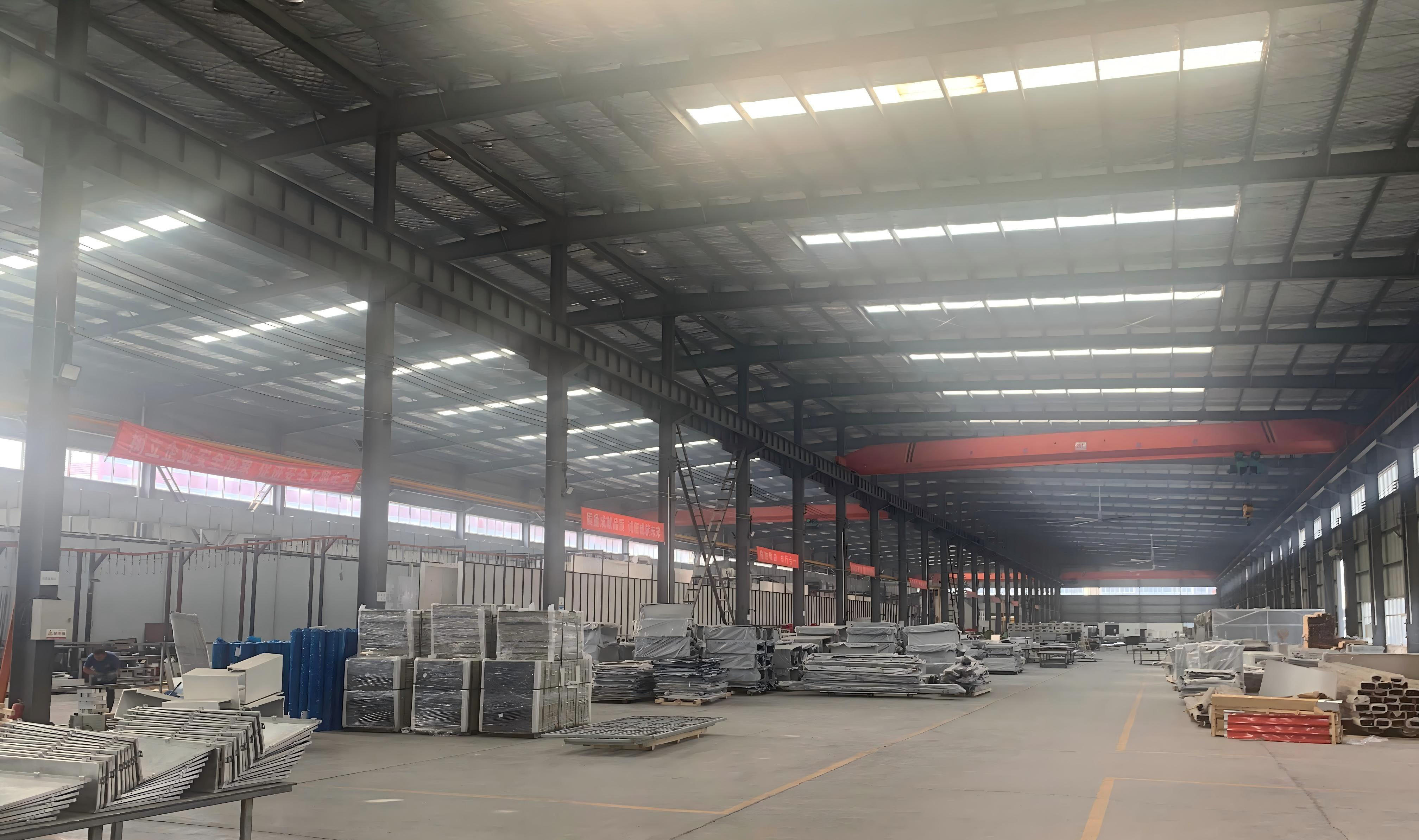 qualità Pannello composito in alluminio PE fabbrica