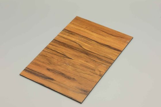 1220 X 2440 Pannello composito in alluminio di legno con spessore di 3 mm e 4 mm e superficie rivestita in HDPE