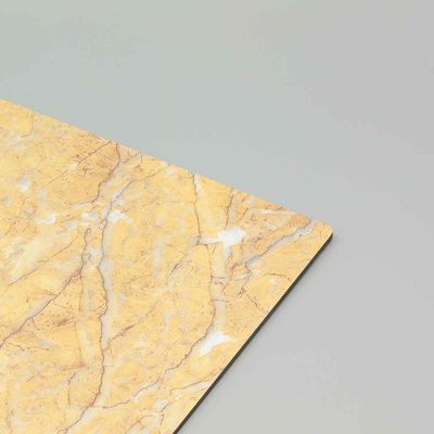 Pannello composito in alluminio marmorizzato antigraffio ignifugo A2 per rivestimento di pareti esterne
