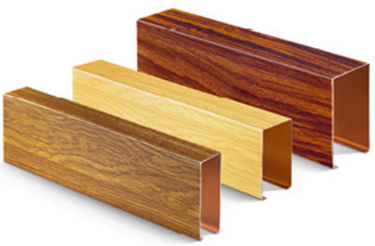 Placca di soffitto in alluminio a forma di U perforata