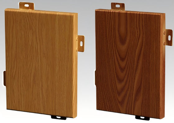 Pannello convenzionale in legno di tipo grano Fassata esterna in alluminio Rivestimento di pareti Fluorocarburo Rivestito resistenza all'umidità superficie piana
