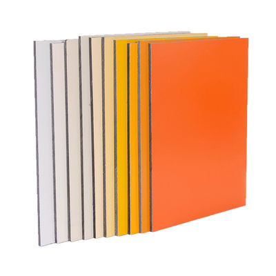 Pannello composito in alluminio PE da 2440 mm con tessuto e rivestimento PVDF per rivestimenti esterni con garanzia di 10-20 anni